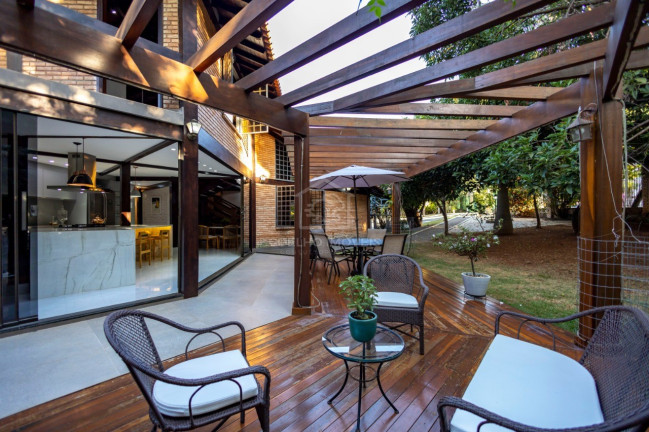 Imagem Casa com 3 Quartos à Venda, 515 m² em Park Way - Brasília