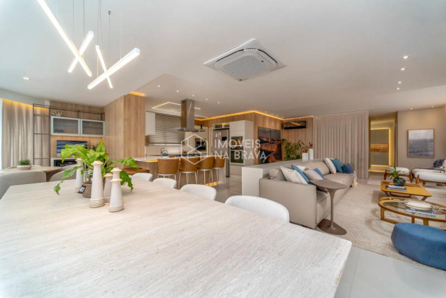 Imagem Apartamento com 4 Quartos à Venda, 237 m² em Centro - Balneário Camboriú