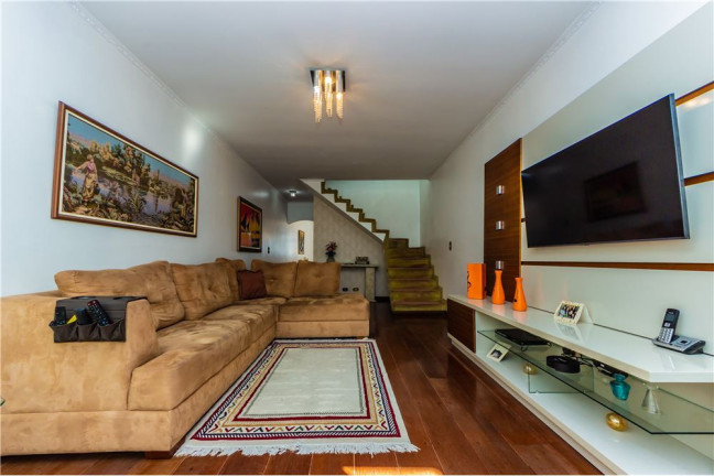 Casa com 3 Quartos à Venda,  em Aricanduva - São Paulo