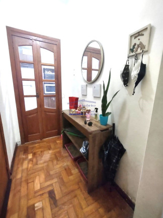 Imagem Imóvel com 2 Quartos à Venda, 53 m² em Camaquã - Porto Alegre Imagem Imóvel com 2 Quartos à Venda, 53 m² em Camaquã - Porto Alegre
