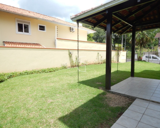 Imagem Casa com 4 Quartos à Venda, 206 m² em América - Joinville