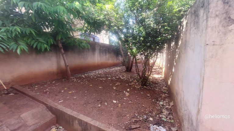 Imagem Casa com 2 Quartos à Venda, 121 m² em Amambaí - Campo Grande