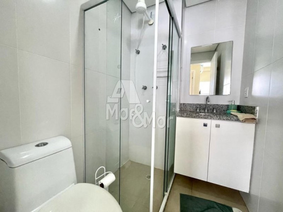Imagem Flat com 2 Quartos à Venda, 65 m² em Pitangueiras - Guarujá Imagem Flat com 2 Quartos à Venda, 65 m² em Pitangueiras - Guarujá