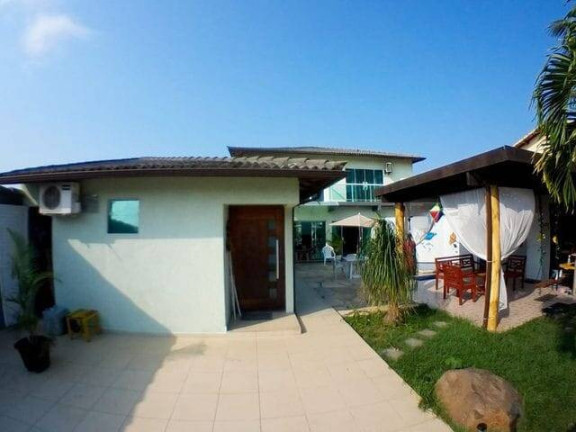 Imagem Casa de Condomínio com 4 Quartos à Venda, 171 m² em Peró - Cabo Frio Imagem Casa de Condomínio com 4 Quartos à Venda, 171 m² em Peró - Cabo Frio