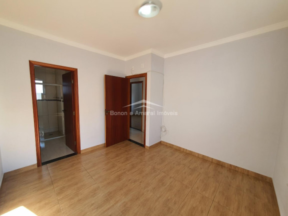 Imagem Casa com 3 Quartos à Venda, 300 m² em João Aranha - Paulínia Imagem Casa com 3 Quartos à Venda, 300 m² em João Aranha - Paulínia