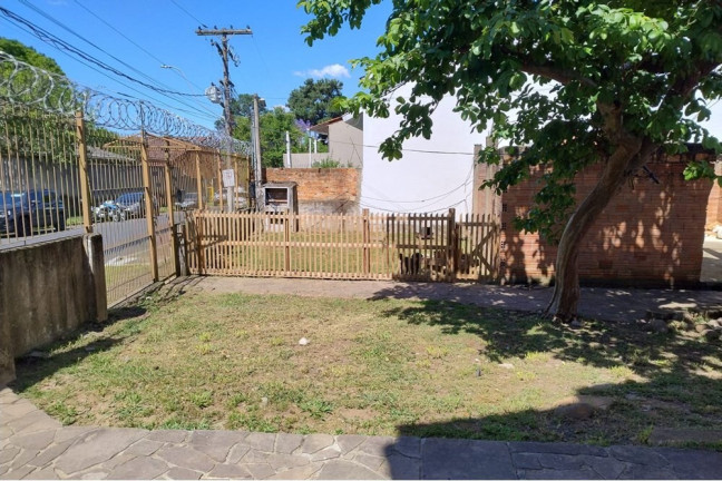 Imagem Terreno à Venda, 478 m² em Jardim Itu - Porto Alegre Imagem Terreno à Venda, 478 m² em Jardim Itu - Porto Alegre