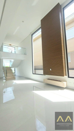Casa com 4 Quartos à Venda, 389 m² em Tamboré - Santana De Parnaíba