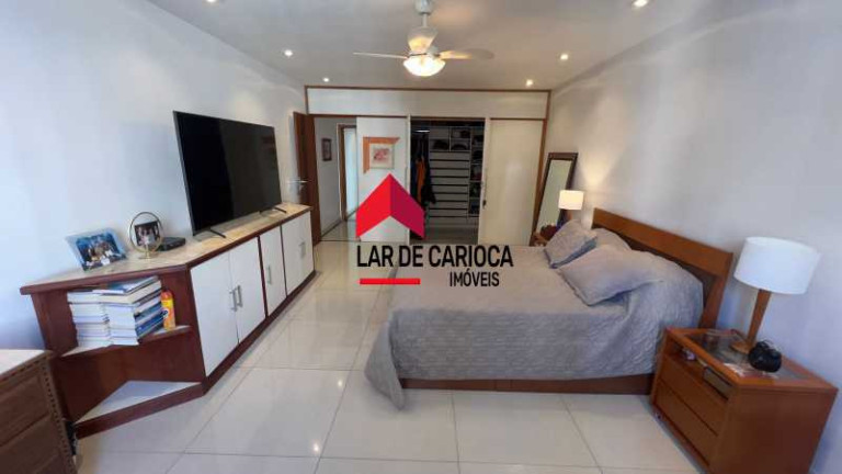 Imagem Apartamento com 3 Quartos à Venda, 272 m² em Copacabana - Rio De Janeiro Imagem Apartamento com 3 Quartos à Venda, 272 m² em Copacabana - Rio De Janeiro
