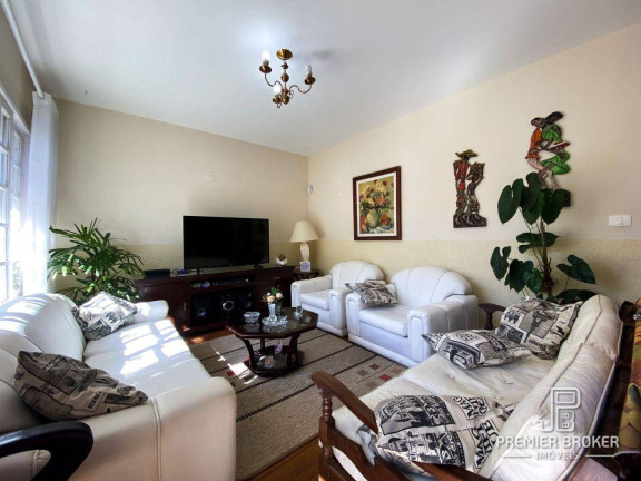 Imagem Casa com 4 Quartos à Venda, 213 m² em Iucas - Teresópolis Imagem Casa com 4 Quartos à Venda, 213 m² em Iucas - Teresópolis