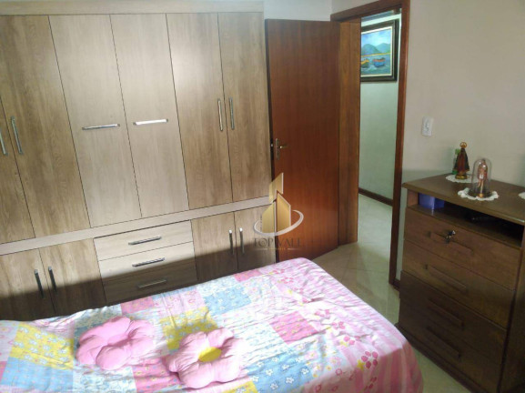 Imagem Casa com 3 Quartos à Venda, 200 m² em Vila Santos - Caçapava Imagem Casa com 3 Quartos à Venda, 200 m² em Vila Santos - Caçapava