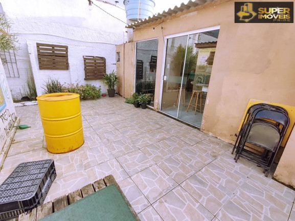 Imagem Casa com 2 Quartos à Venda, 200 m² em Três Vendas - Pelotas