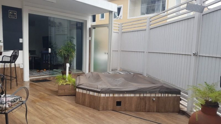 Imagem Imóvel com 2 Quartos à Venda, 200 m² em Aterrado - Volta Redonda Imagem Imóvel com 2 Quartos à Venda, 200 m² em Aterrado - Volta Redonda