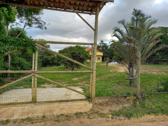 Imagem Imóvel com 3 Quartos à Venda, 5.100 m² em Balneário Ponta Da Fruta - Vila Velha Imagem Imóvel com 3 Quartos à Venda, 5.100 m² em Balneário Ponta Da Fruta - Vila Velha