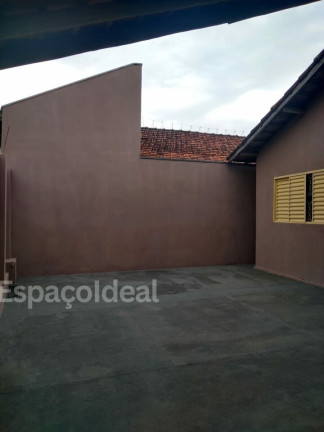 Imagem Casa com 2 Quartos à Venda, 80 m² em Parque Santo Antônio - Agudos Imagem Casa com 2 Quartos à Venda, 80 m² em Parque Santo Antônio - Agudos