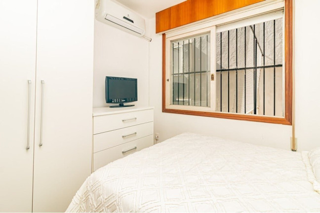 Imagem Apartamento com 2 Quartos à Venda, 77 m² em Petrópolis - Porto Alegre