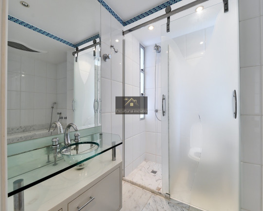 Imagem Apartamento com 2 Quartos à Venda, 74 m² em Campo Belo - São Paulo