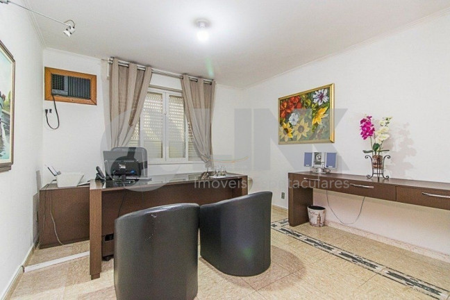 Imagem Casa com 5 Quartos à Venda, 800 m² em Jardim Botânico - Porto Alegre Imagem Casa com 5 Quartos à Venda, 800 m² em Jardim Botânico - Porto Alegre
