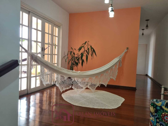Imagem Casa com 3 Quartos à Venda, 300 m² em Nova Caieiras - Caieiras Imagem Casa com 3 Quartos à Venda, 300 m² em Nova Caieiras - Caieiras