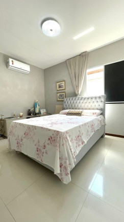 Imagem Casa com 3 Quartos à Venda, 250 m² em Sim - Feira De Santana Imagem Casa com 3 Quartos à Venda, 250 m² em Sim - Feira De Santana