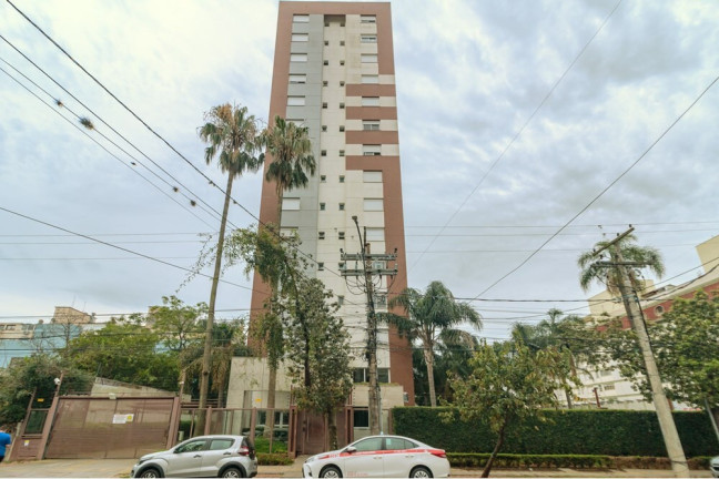 Imagem Apartamento com 1 Quarto à Venda, 38 m² em Menino Deus - Porto Alegre Imagem Apartamento com 1 Quarto à Venda, 38 m² em Menino Deus - Porto Alegre