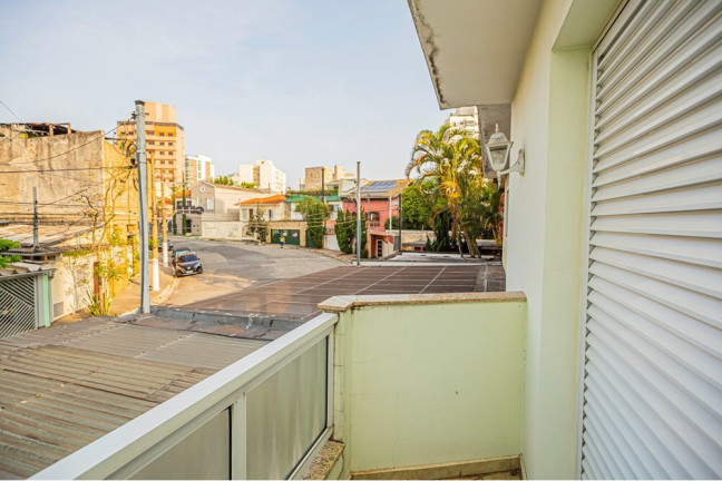 Imagem Casa com 3 Quartos à Venda, 240 m² em Mirandópolis - São Paulo