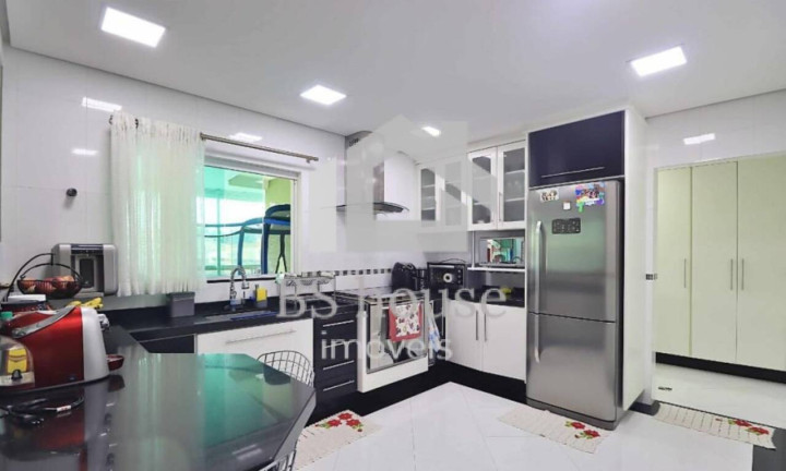 Imagem Sobrado com 3 Quartos à Venda, 438 m² em Jardim - Santo André