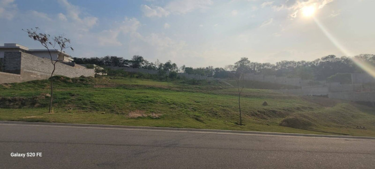 Imagem Terreno à Venda, 360 m² em Loteamento Brisas Do Lago - Jundiaí