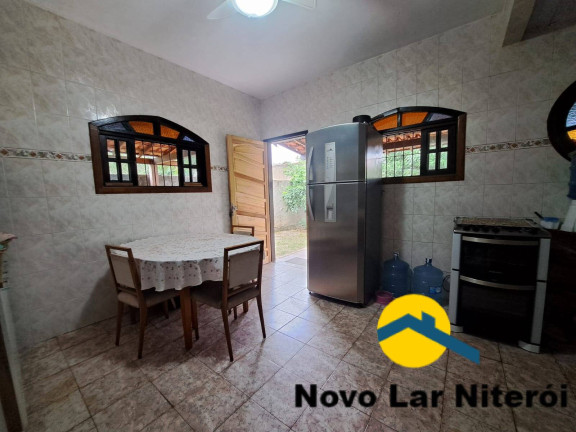 Imagem Casa com 4 Quartos à Venda, 210 m² em Parque Nanci - Maricá Imagem Casa com 4 Quartos à Venda, 210 m² em Parque Nanci - Maricá