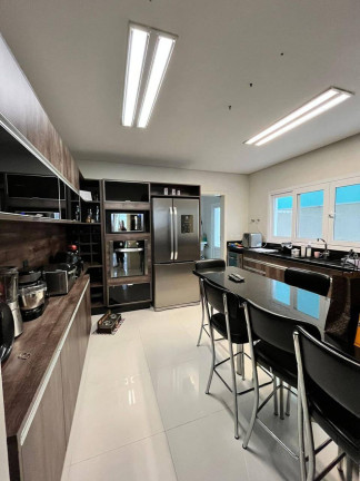 Imagem Casa com 3 Quartos à Venda, 360 m² em Alphaville - Santana De Parnaíba