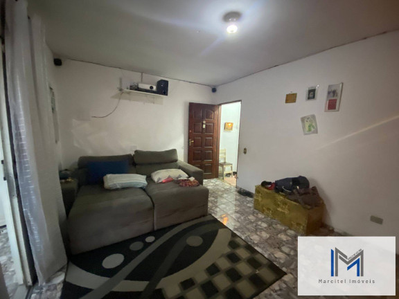 Imagem Casa com 10 Quartos à Venda, 250 m² em Vila Silviania - Carapicuíba