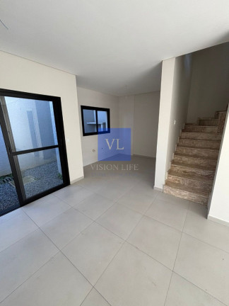 Imagem Casa com 3 Quartos à Venda, 155 m² em Uberaba - Curitiba