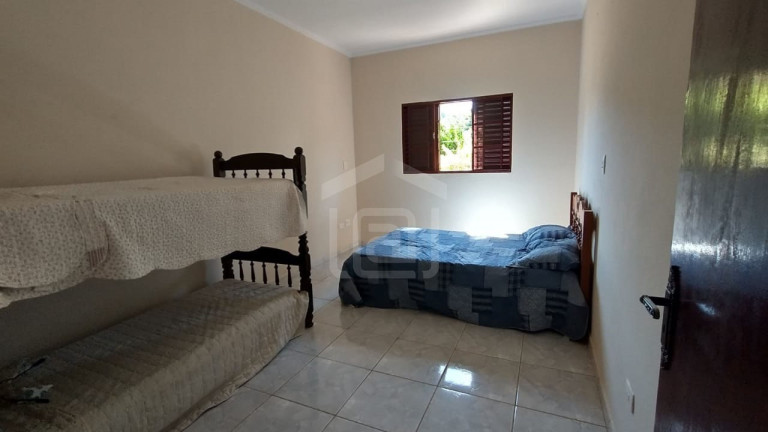 Imagem Imóvel com 3 Quartos à Venda, 3.800 m² em Souza Lima - Poços De Caldas Imagem Imóvel com 3 Quartos à Venda, 3.800 m² em Souza Lima - Poços De Caldas