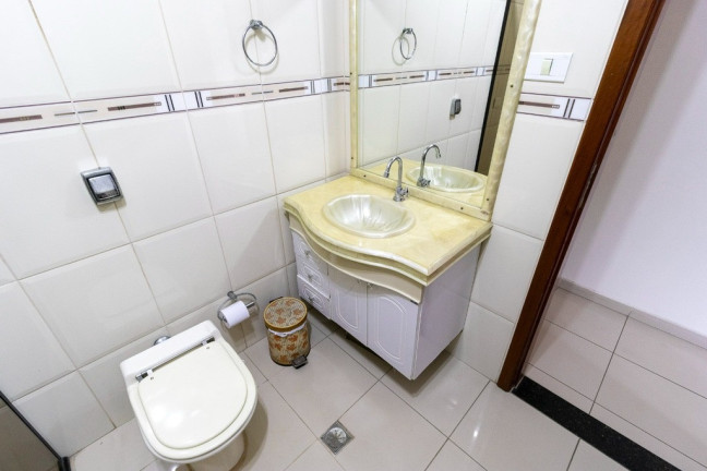 Imagem Casa com 3 Quartos à Venda, 222 m² em Parque Das Nações - Santo André Imagem Casa com 3 Quartos à Venda, 222 m² em Parque Das Nações - Santo André