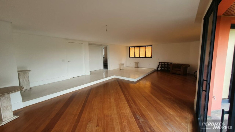 Apartamento com 4 Quartos à Venda, 220 m² em Perdizes - São Paulo