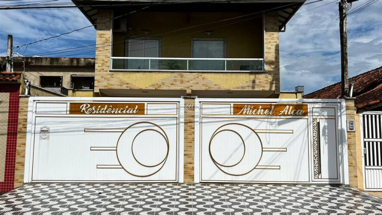 Casa com 3 Quartos à Venda, 74 m² em Mirim - Praia Grande