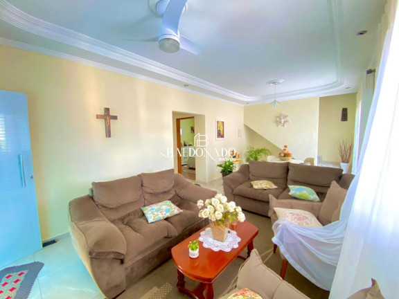 Imagem Casa com 5 Quartos à Venda, 280 m² em Centro - Extrema Imagem Casa com 5 Quartos à Venda, 280 m² em Centro - Extrema