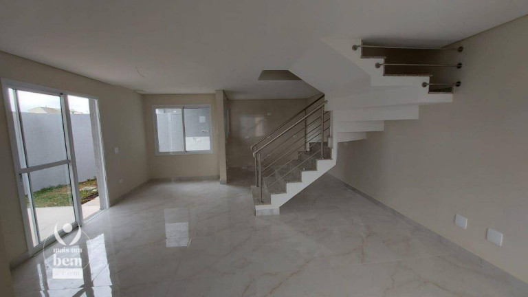 Imagem Sobrado com 3 Quartos à Venda, 141 m² em Uberaba - Curitiba Imagem Sobrado com 3 Quartos à Venda, 141 m² em Uberaba - Curitiba