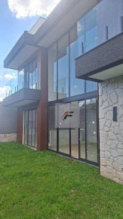 Imagem Casa com 4 Quartos à Venda, 256 m² em Umbará - Curitiba Imagem Casa com 4 Quartos à Venda, 256 m² em Umbará - Curitiba