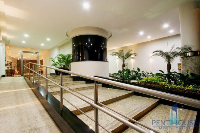 Imagem Apartamento com 3 Quartos à Venda, 138 m² em Centro - Balneário Camboriú
