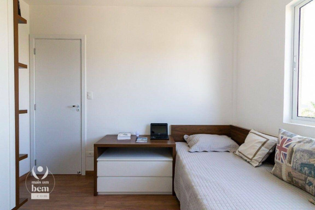Imagem Apartamento com 2 Quartos à Venda, 50 m² em Santa Cândida - Curitiba