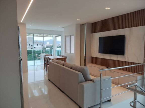 Apartamento com 2 Quartos à Venda, 100 m² em Mariscal - Bombinhas