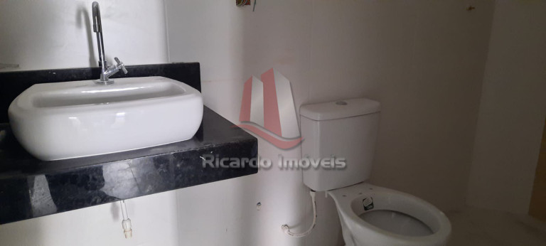 Imagem Casa de Condomínio com 3 Quartos à Venda, 100 m² em Peró - Cabo Frio Imagem Casa de Condomínio com 3 Quartos à Venda, 100 m² em Peró - Cabo Frio