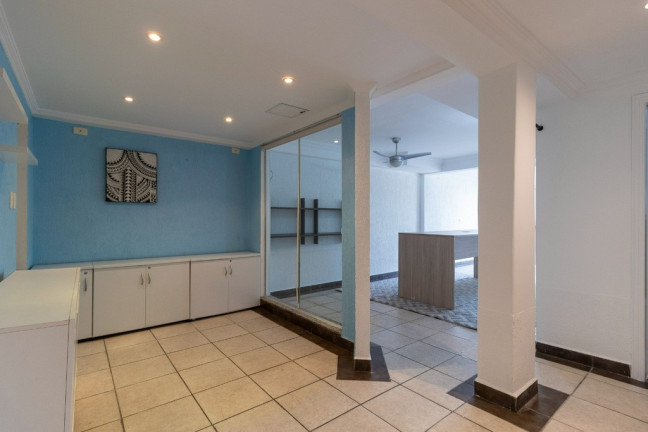 Imagem Casa com 3 Quartos à Venda, 271 m² em Parque Jabaquara - São Paulo Imagem Casa com 3 Quartos à Venda, 271 m² em Parque Jabaquara - São Paulo