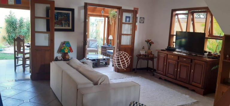 Imagem Casa com 3 Quartos à Venda, 219 m² em Loanda - Atibaia Imagem Casa com 3 Quartos à Venda, 219 m² em Loanda - Atibaia
