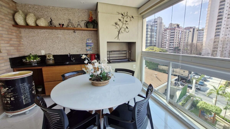 Imagem Apartamento com 3 Quartos à Venda, 240 m² em Cidade Monções - São Paulo Imagem Apartamento com 3 Quartos à Venda, 240 m² em Cidade Monções - São Paulo