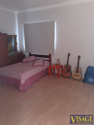 Imagem Casa com 3 Quartos à Venda, 212 m² em Jardim Jacinto - Jacareí