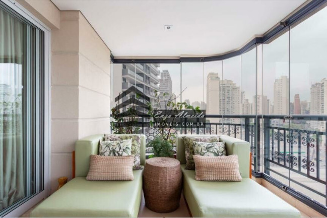 Imagem Apartamento com 4 Quartos à Venda, 455 m² em Itaim Bibi - São Paulo Imagem Apartamento com 4 Quartos à Venda, 455 m² em Itaim Bibi - São Paulo
