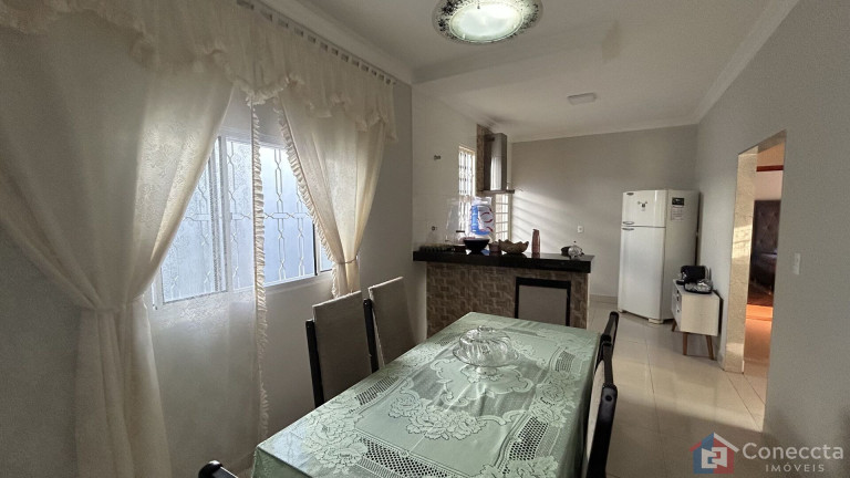 Imagem Casa com 3 Quartos à Venda,  em Jardim Vitória - Patos De Minas