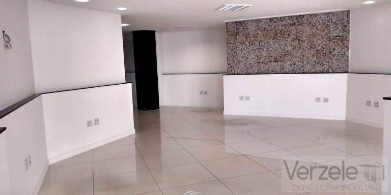 Imagem Imóvel Comercial à Venda, 220 m² em Centro - Balneário Camboriú Imagem Imóvel Comercial à Venda, 220 m² em Centro - Balneário Camboriú