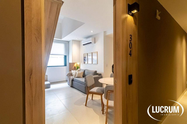 Imagem Apartamento com 2 Quartos à Venda, 68 m² em Copacabana - Rio De Janeiro Imagem Apartamento com 2 Quartos à Venda, 68 m² em Copacabana - Rio De Janeiro